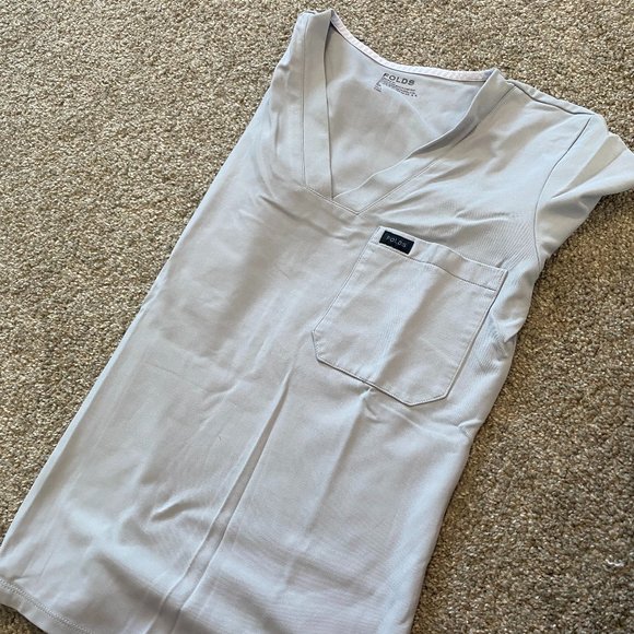 FOLDS scrubs - Picture 2 of 2